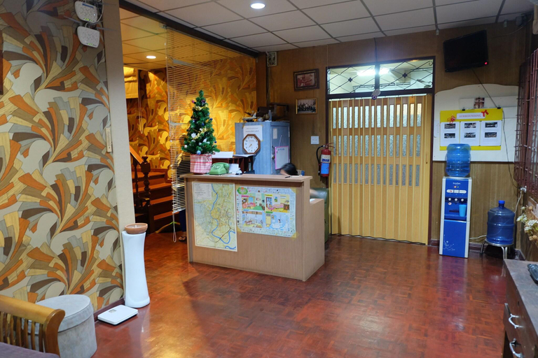 Public Area 3, Decor do hostel, Khlong San