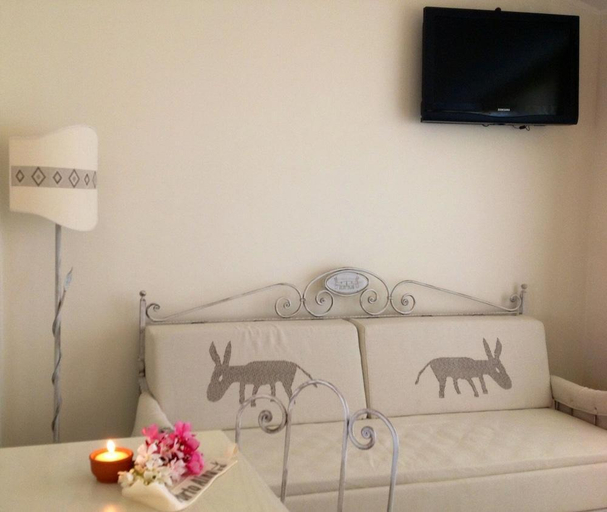 Bedroom 2, Beach Hotel Budoni, Nuoro