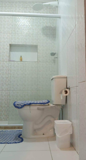 Bathroom 3, Casa da Lu, Salvador
