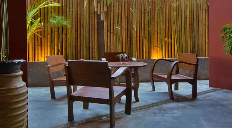 Food & Drinks 5, Green Tiger House, Muang Chiang Mai
