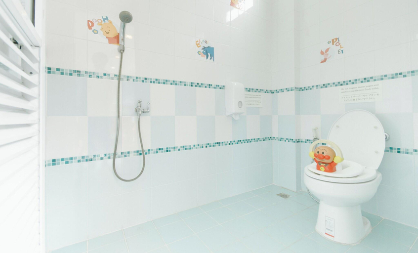 Bathroom, Jasmine Resort Sriracha, Si Racha