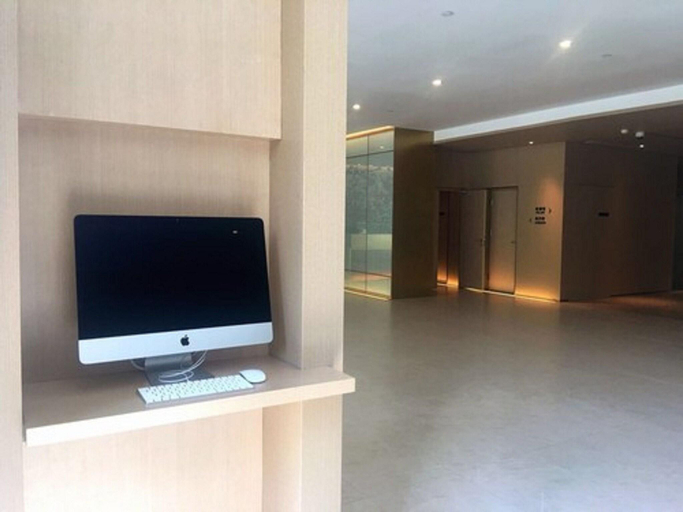 Others 5, Sincere Residence Changfeng, Shanghai