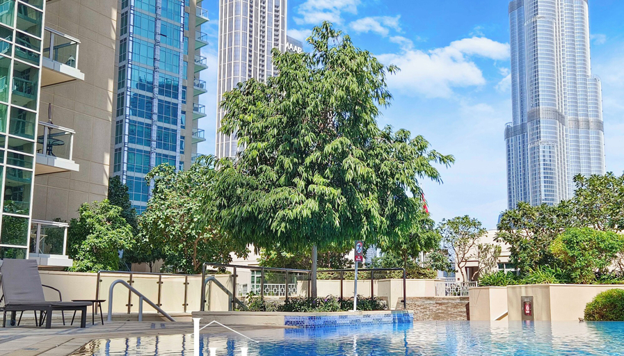 Sport & Beauty, LUX The Fountain View Suite, Dubai