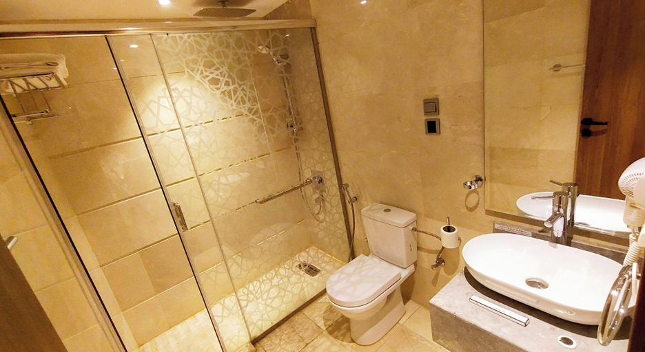 Bathroom 5, Sama Al Madinah Hotel, Al Madinah Al Munawwarah