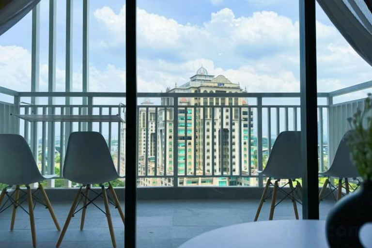 3, Putrajaya Antara Residence Air-Con Suite Facing Lake View, Kuala Lumpur
