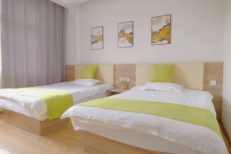 Bedroom 3, Shexian Shendu Wenfa Hotel, Huangshan