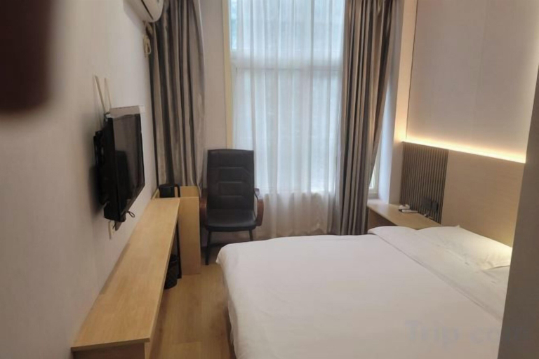 Bedroom 3, jindaxiang Express Hotel (Baoji Jiangtan Road Store), Baoji