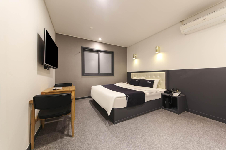 Bedroom 4, Changwon Jinhae Som, Jinhae