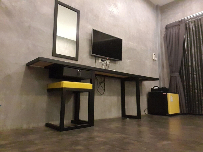 Public Area 3, The Bike Loft Family Hostel, Hua Hin