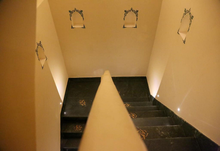Public Area 2, Vijaigarh kothi, Varanasi