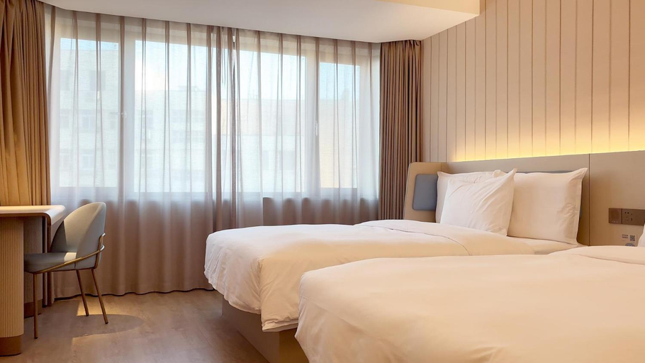 Bedroom 3, Hanting Hotel Qingdao Zhanqiao Jinmaowan Seaside, Qingdao