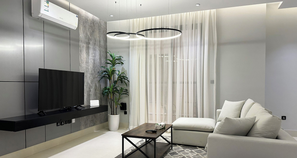 Others 4, Tawun B3-11 Royal touch Balcony AZ24, Riyadh