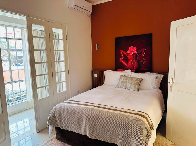 Room 2, Pérola Suítes Boutique Hotel, Ingombota