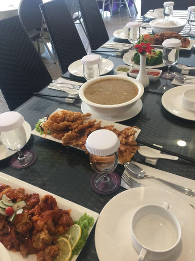 Food & Drinks 5, The Evitel Batam, Batam