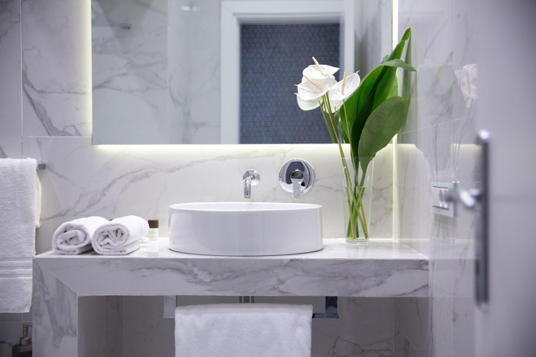 Bathroom 4, Grand Master Suites, Rome