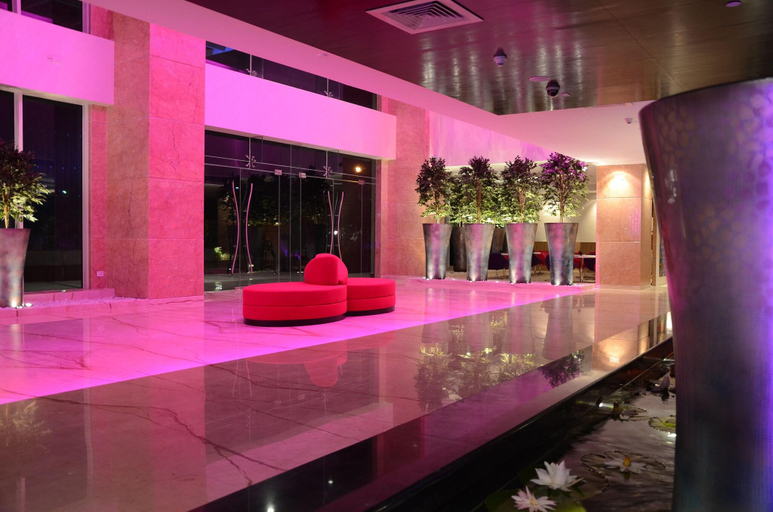 Public Area 3, E Hotel, Chennai
