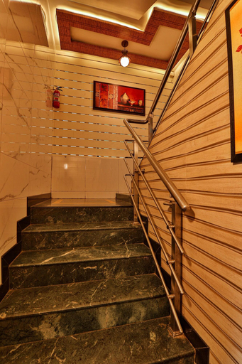 Public Area 5, La Hotel Metro, Mumbai Suburban
