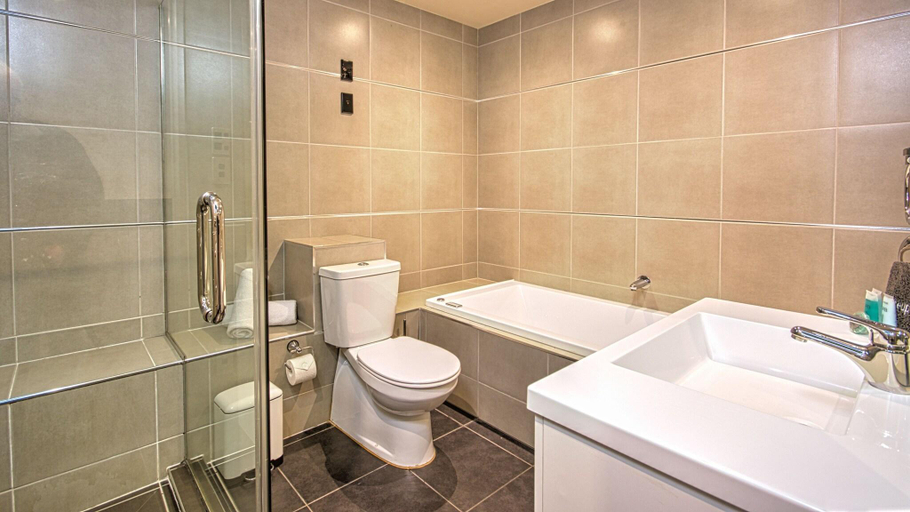 Bathroom 4, Autoline Motel, Queenstown-Lakes