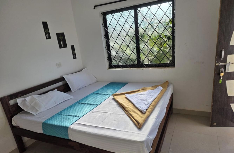 Room 4, Salvador Beach Cafe, North Goa