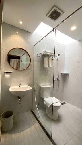 Bathroom 3, Lakeside TELL Cikarang, Bekasi