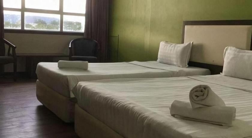 Bedroom 3, Golden Hotel, Kota Kinabalu