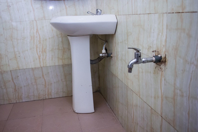 Bathroom 3, Duckland Hotel, Ikorodu