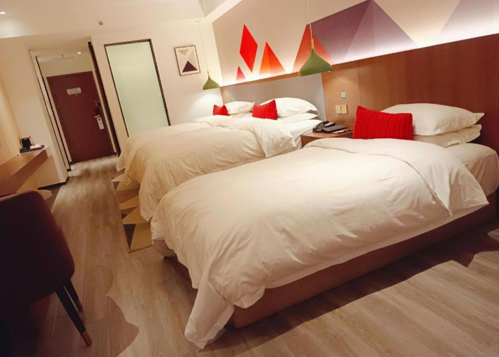 Bedroom 2, Borrman Hotel Guilin North Railway Station Zhonghao International, Guilin