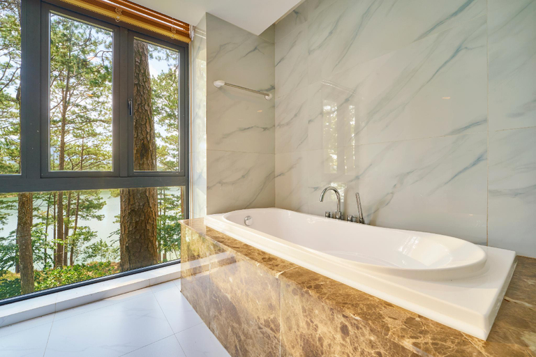 Bathroom 4, Dalat Lan Anh Village, Đà Lạt