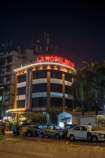 Exterior & Views 2, La Hotel Metro, Mumbai Suburban