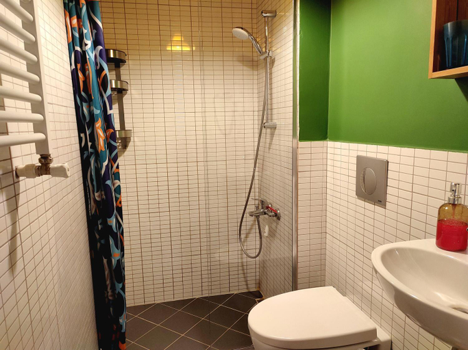 Bathroom 5, Kunterbunt Aparts Istanbul, Beyoğlu