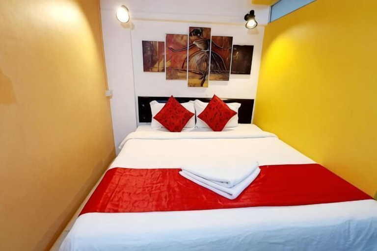 Bedroom 1, Casa Picasso Near Khao San Road, Phra Nakhon