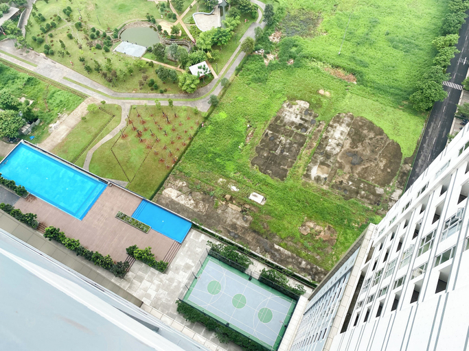 Exterior & Views 2, Cozy Living Studio At Vasanta Apartment, Cikarang
