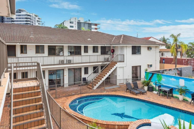 Sport & Beauty, Gold Coast Inn, Gold Coast
