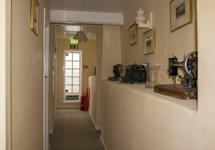 Public Area, Southern Cross Guest House, Devon