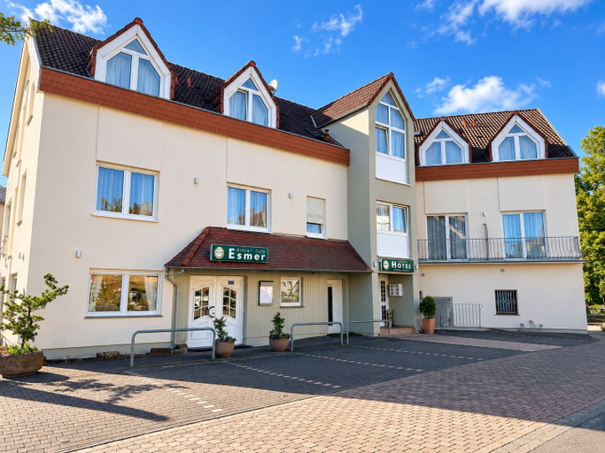 Exterior & Views 2, Hotel Esmer, Gießen