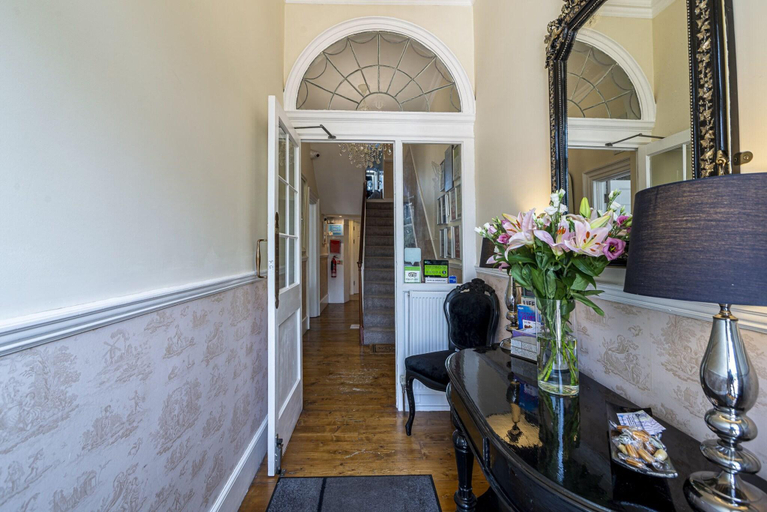 Public Area 2, Hamiltons Boutique Hotel, Southend-on-Sea