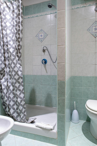 Bathroom 4, Hotel Ventura Rome, Rome