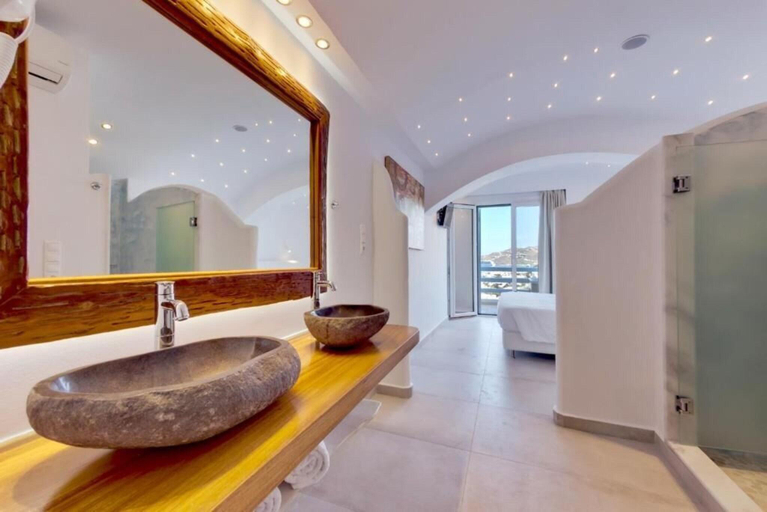 Bathroom 4, Ibiscus Boutique, South Aegean