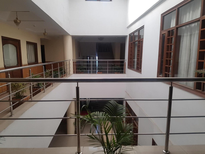 Public Area 3, Hotel Park Inn, Chandigarh