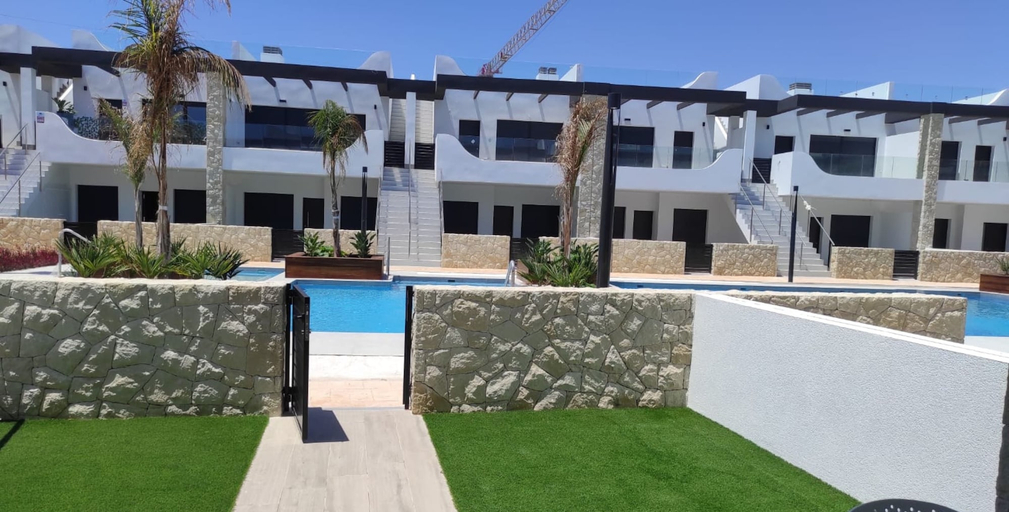Exterior & Views 1, Modern Apartment Near Punta Prima, Alicante
