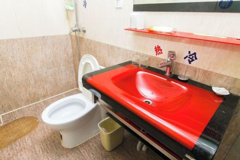 Bathroom, DONG FANG LUO MA, Wuhu