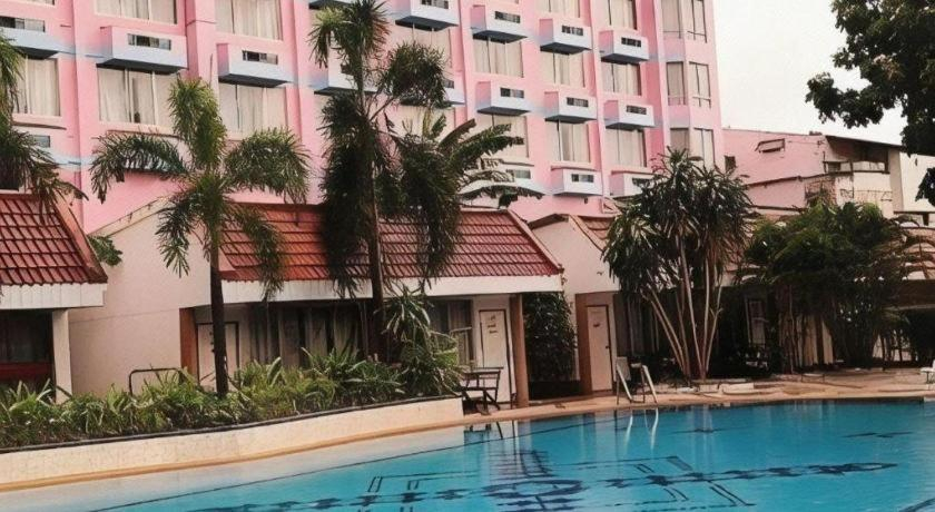 Sport & Beauty 4, Thepnakorn Hotel, Muang Buri Ram