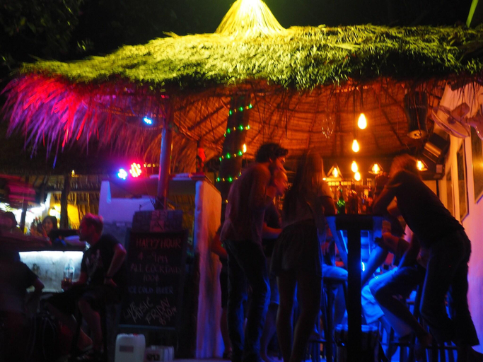 Food & Drinks 5, Bubble Bungalow, Ko Phangan