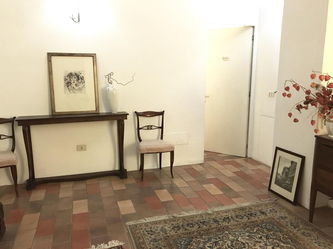 Public Area 5, B&B Vicolo del Lupo, Rome