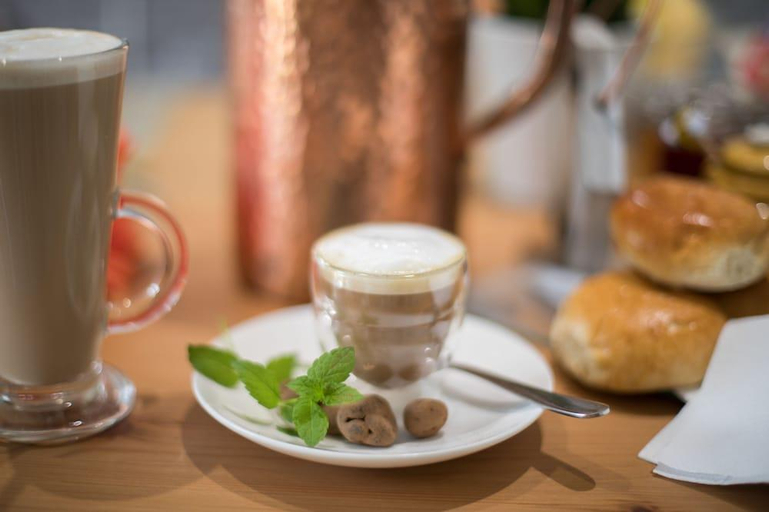 Food & Drinks 5, JustB Edinburgh, Edinburgh
