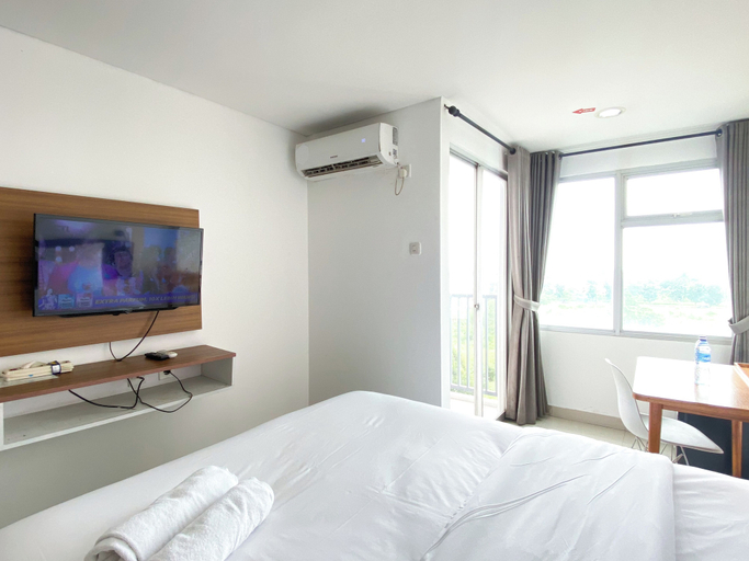Room 5, Best Homey Studio At Enviro Apartment, Cikarang