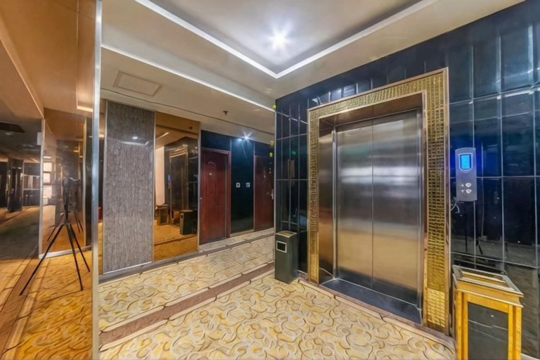 Others 4, Ningtai Business Hotel, Shanghai