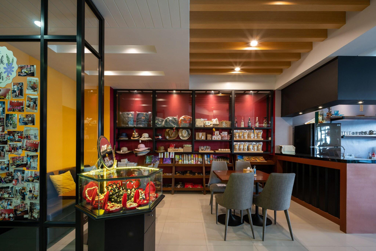 Food & Drinks 5, The Iconic Hotel, Muang Ranong