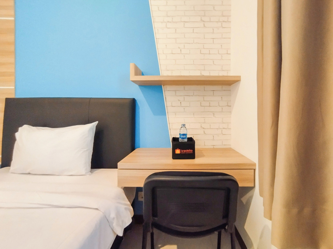Interior 4, Classic Studio (No Kitchen) With City View At Lodge Paskal Apartment, Bandung