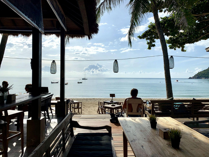 Public Area 3, Sand in My Shoes Beach Loft, Ko Phangan